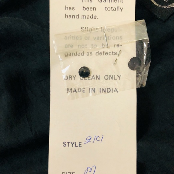 BLACK SEQUIN PULL-ON SKIRT SIZE M-L - Picture 7 of 8